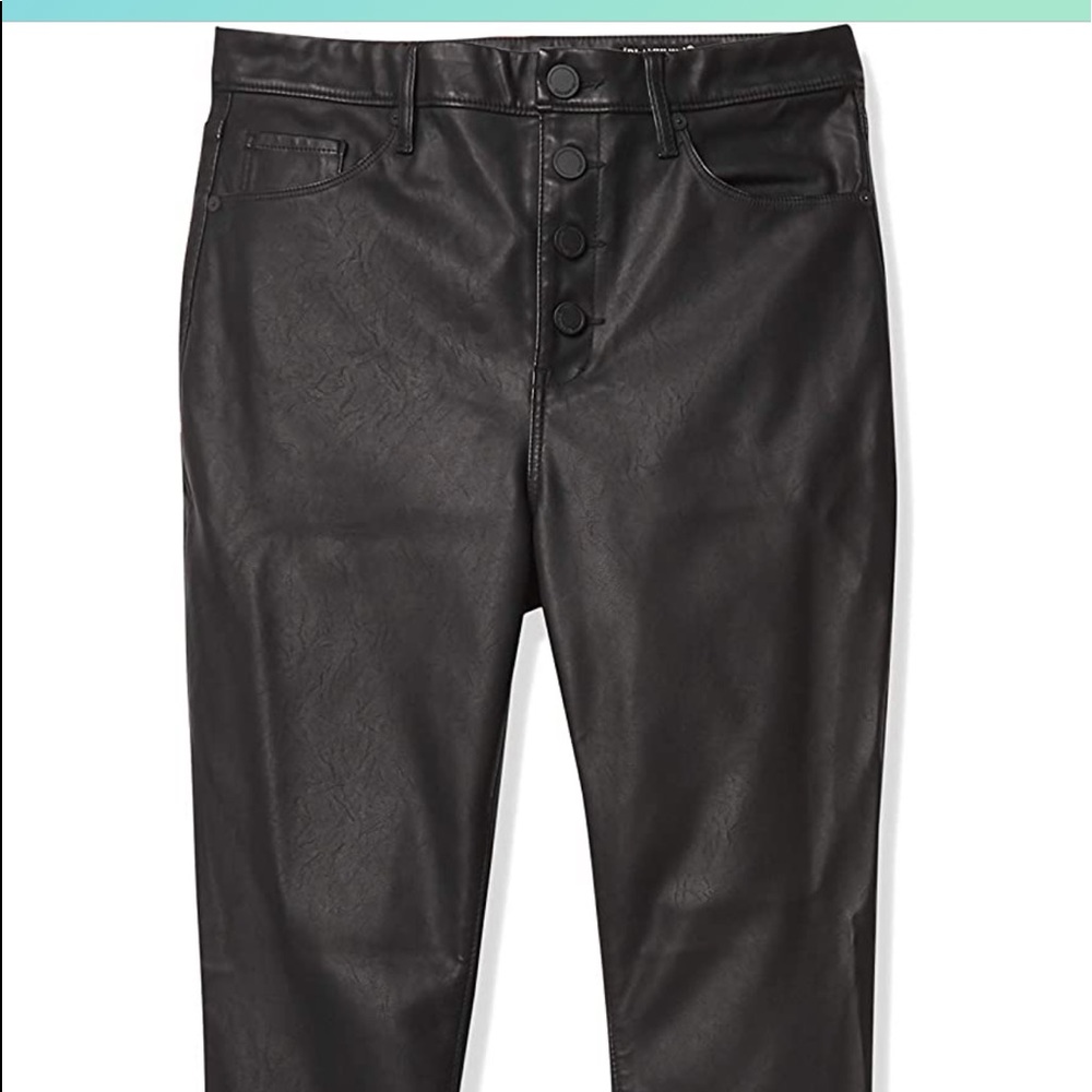 BLANKNYC NWOT black faux leather exposed button high rise skinny pant